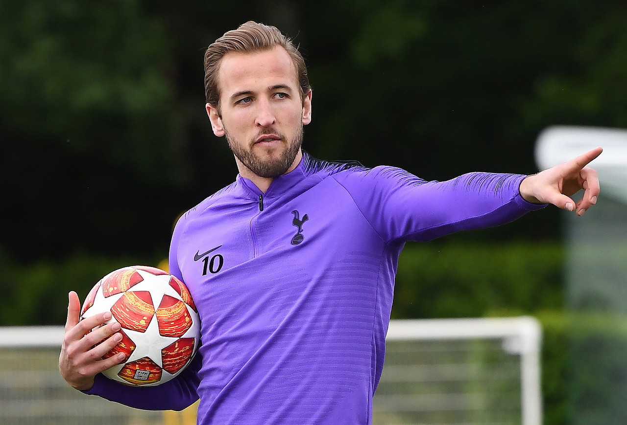 的传球中实 的传球中实