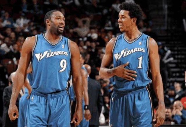 向特定群体 向特定群体